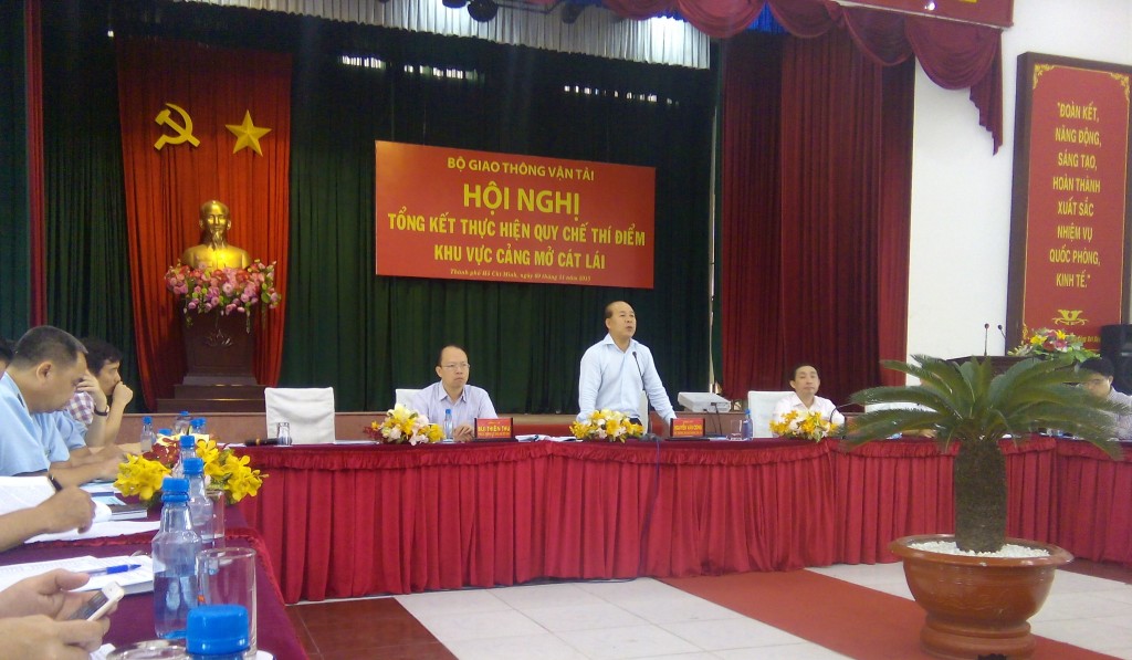 hoi-nghi-van-tai-bien-logitics-cang-cat-lai-vscs-vn-01