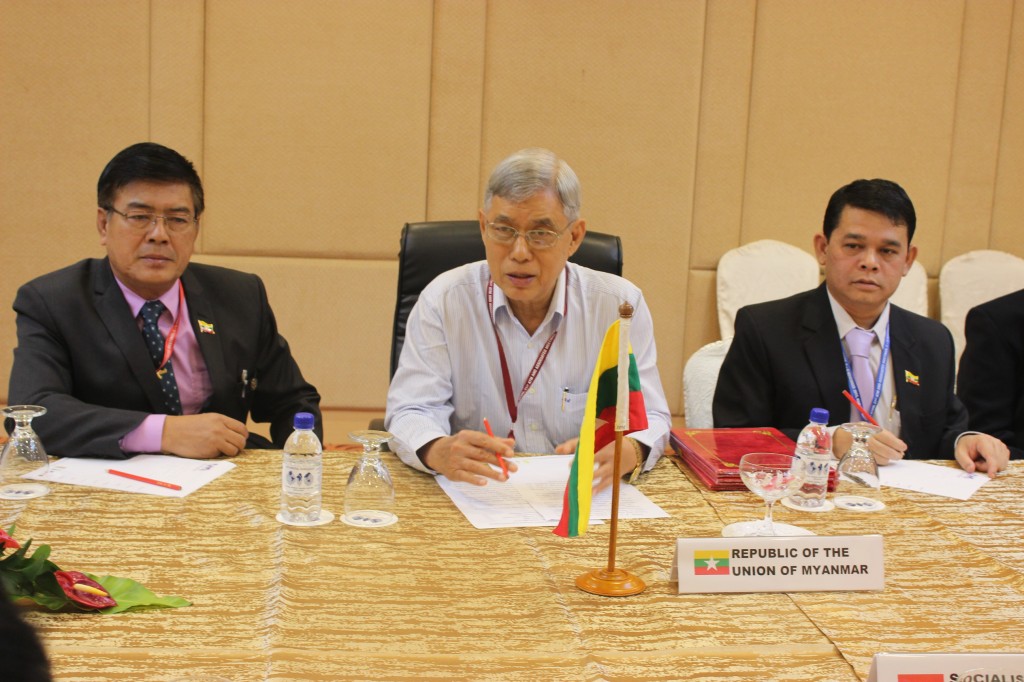 vn-myanma-ki-ket-van-tai-duong-bien-logitics-vscs-vn-01