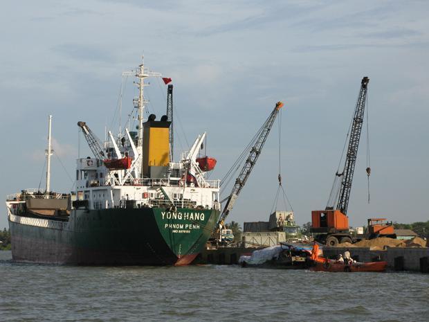 phat-trien-logistics-o-dong-bang-song-cuu-long-02