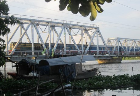 sap-co-tuyen-tau-lua-ngoai-o-sai-gon-bien-hoa-vscs