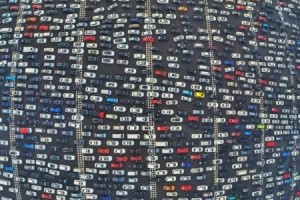 Nghịch lý vận tải: Đường càng rộng thì càng kẹt xe