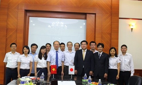 Lễ trao Giấy khen cho các tổ chức, các nhân nước ngoài