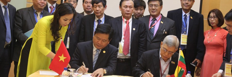 Việt Nam ký kết Hiệp định Vận tải biển với Myanmar